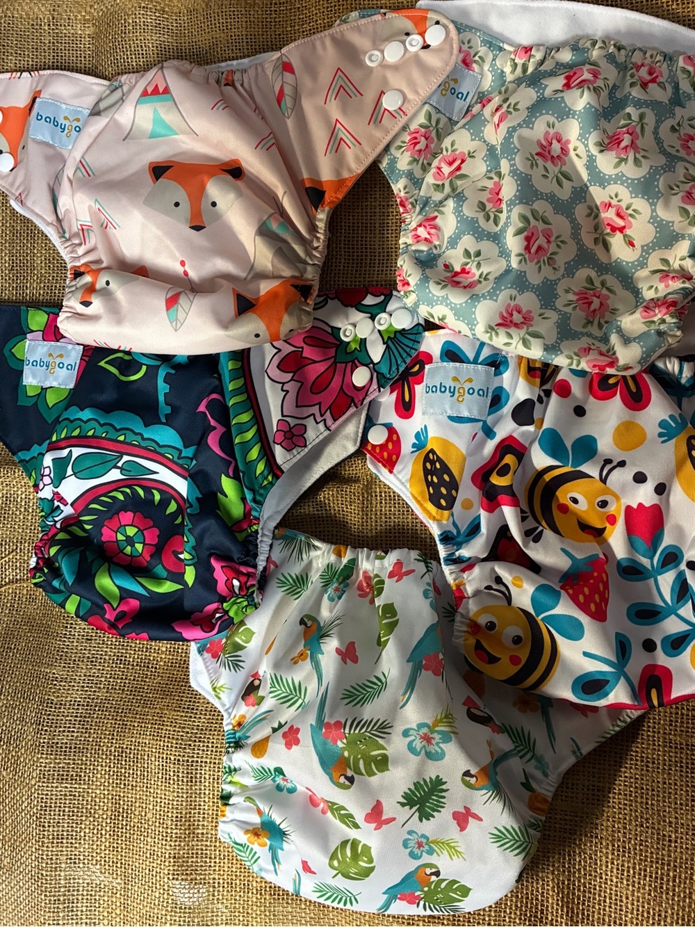 Cloth Diapers - 14 cloth diapers and 12 inserts - Picture 5 of 14